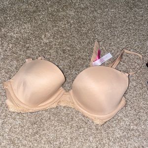 victoria’s secret pink bra